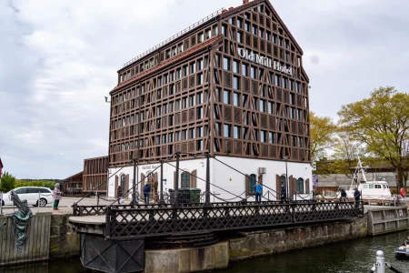 Die historische Holzdrehbrücke