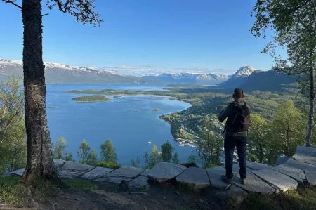 2025-06-Oelitours-8b2be928-d3db-4e51-8f84-e6ebeea32a0b -oelitours.de