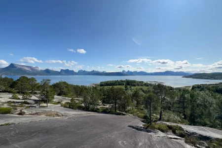 Morgenspaziergang zu den Felsmalereien