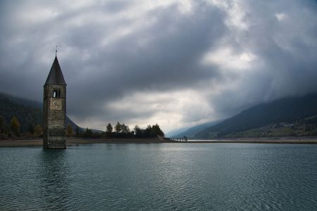 Reschensee_Kirchturm